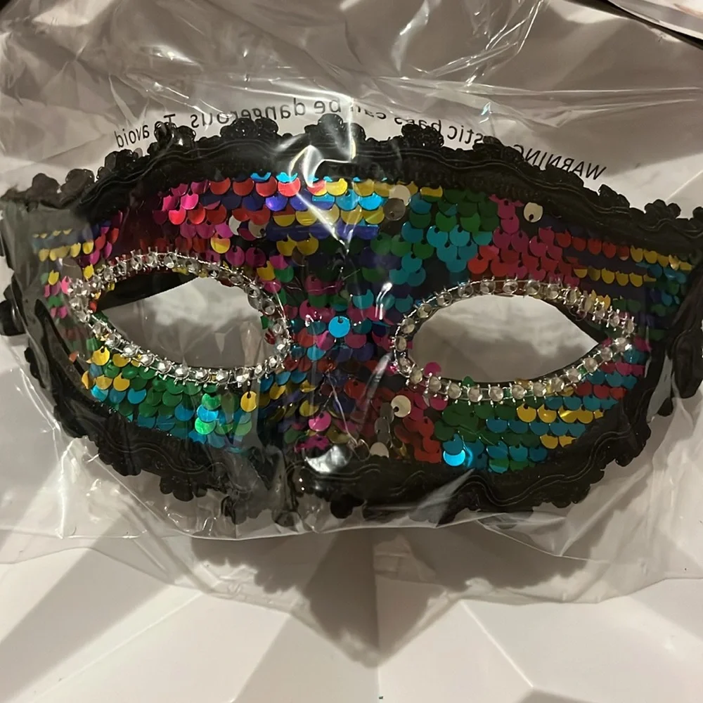 Sequin Masquerade Mask - Multicolor
